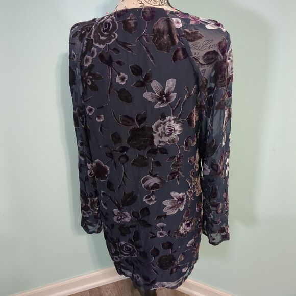 Staring At Stars UO Womens Blue Velvet Floral Long Bell Sleeve Shift Dress Mediu - Picture 2 of 5
